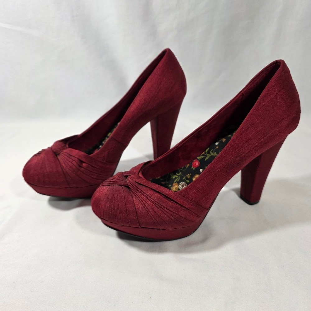 Rocket Dog K9 Red Pleated Knot Platform Pumps Floral Lining Heels Burgundy - Picture 4 of 10